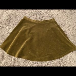 Green forever21 skirt